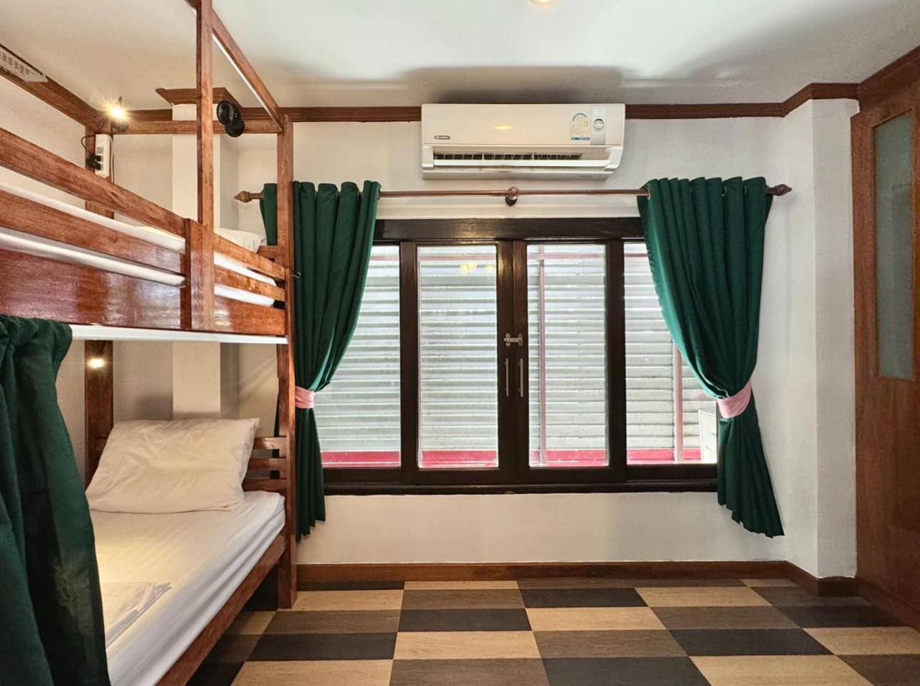 Propaganda Hostel كو بانغان الغرفة الصورة